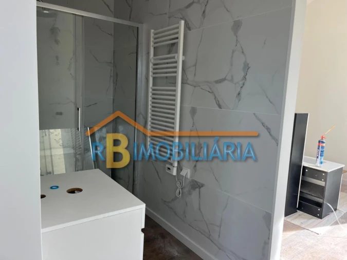 Apartamento para Venda em Alvarenga Foto 5