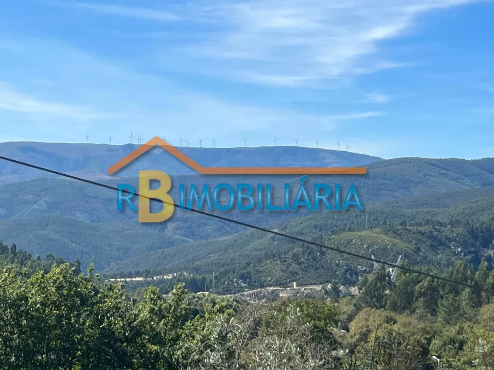 Apartamento T0 para Venda em Alvarenga Foto 14