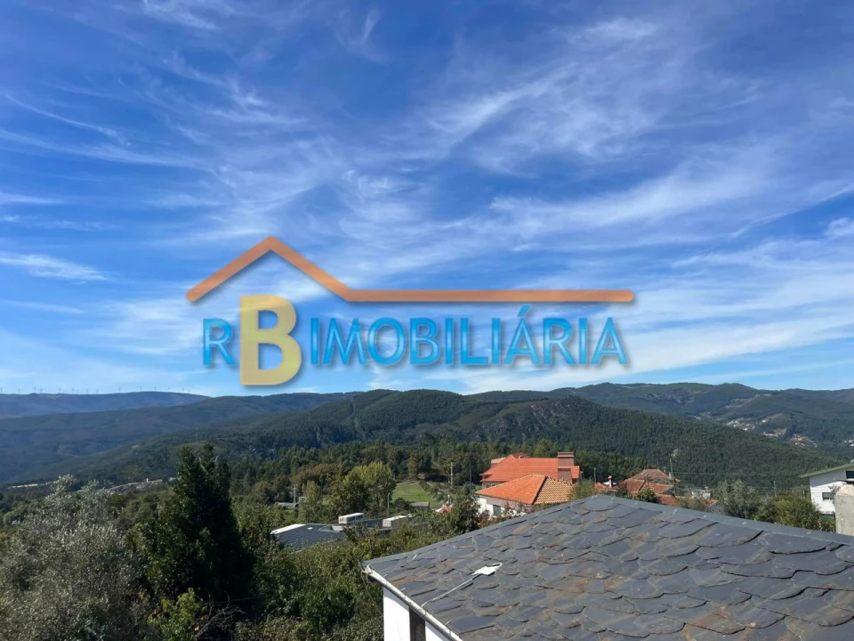 Apartamento T0 para Venda em Alvarenga Foto 13