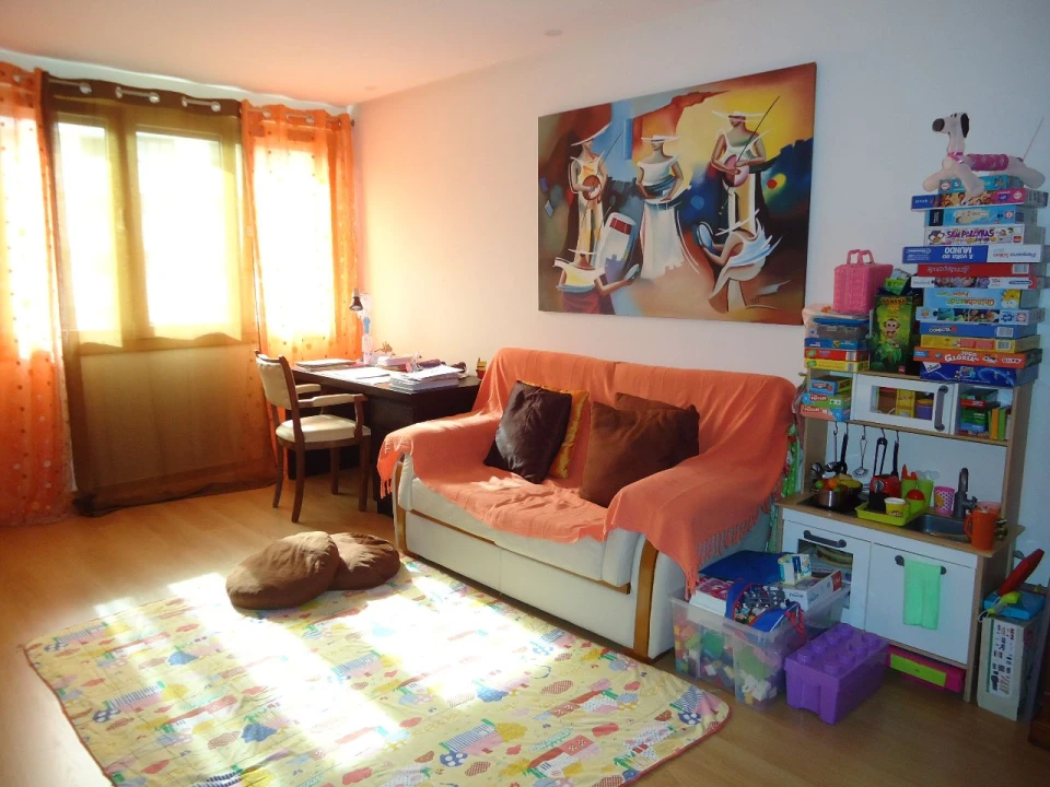 Apartamento T2 para Venda em Loures Foto 6