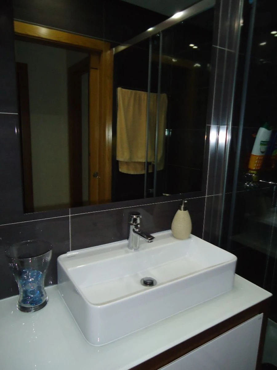 Apartamento T2 para Venda em Loures Foto 10