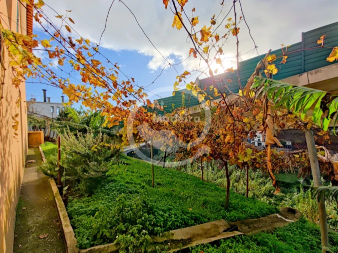 Moradia T3 para Venda em Estreito Câmara de Lobos Foto 6