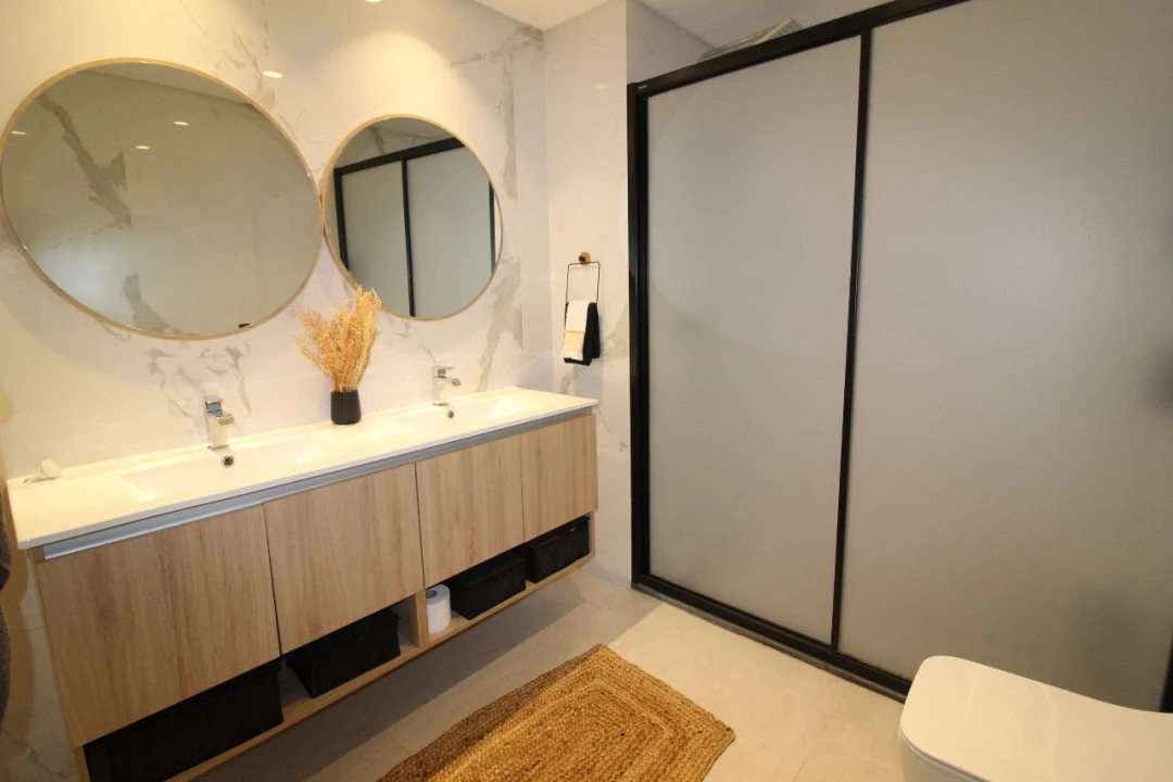 Apartamento T2 para Venda em Funchal Foto 18