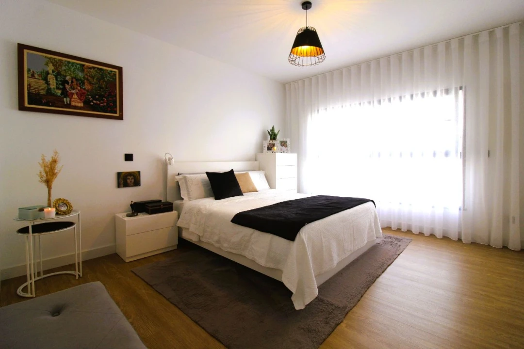 Apartamento T2 para Venda em Funchal Foto 16