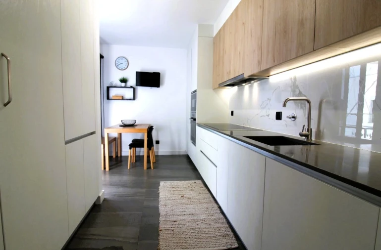 Apartamento T2 para Venda em Funchal Foto 7