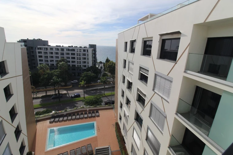 Apartamento T2 para Venda em Funchal Foto 20