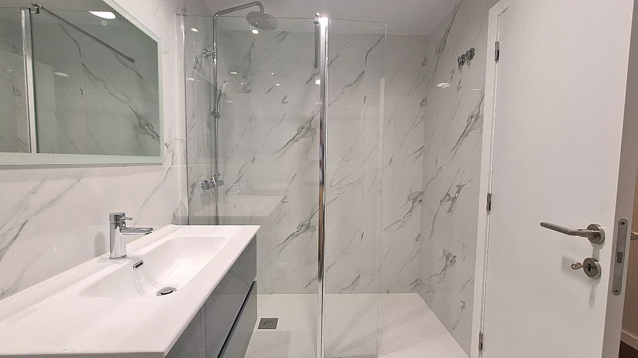 Apartamento T1 para Arrendamento em funchal Foto 9