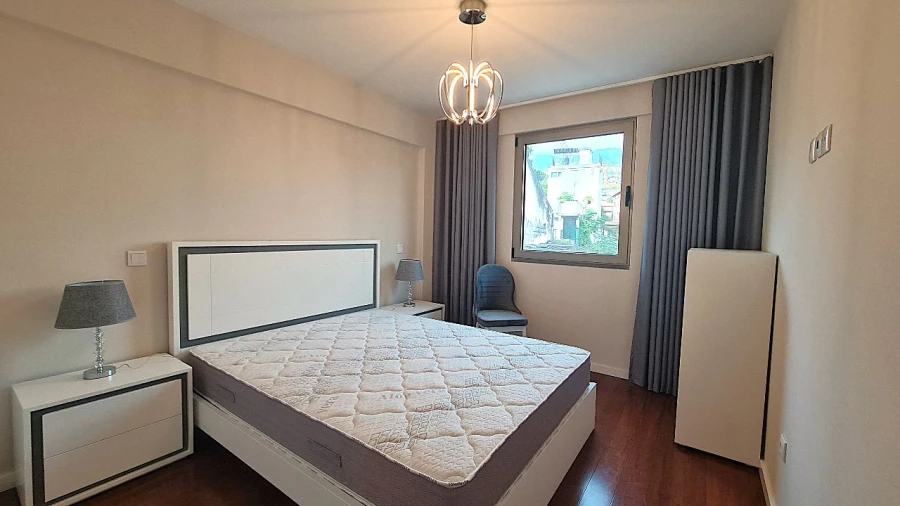 Apartamento T1 para Arrendamento em funchal Foto 11