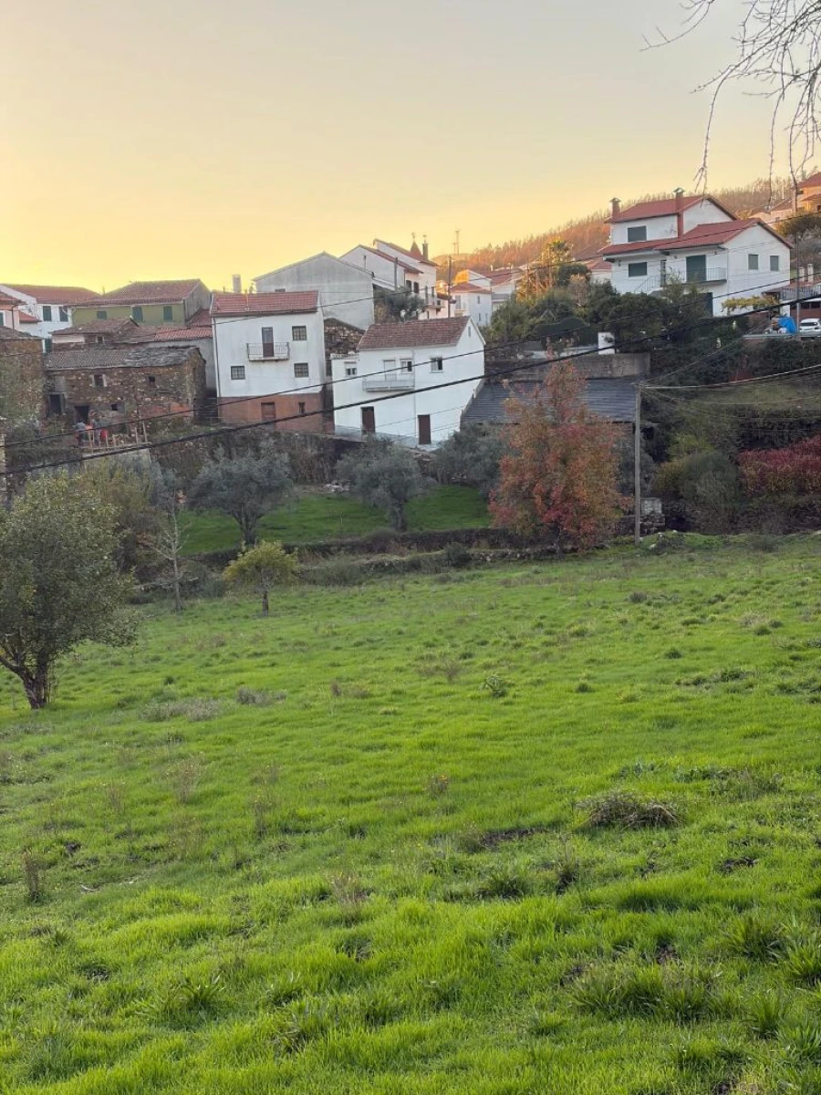 Moradia T2 para Venda em Unhais-o-Velho Foto 27