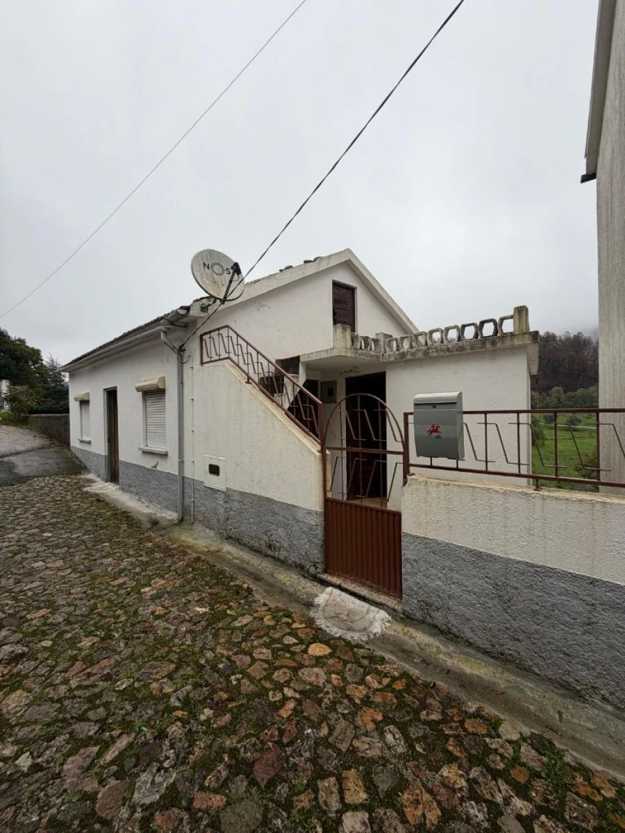 Moradia T2 para Venda em Unhais-o-Velho Foto 6