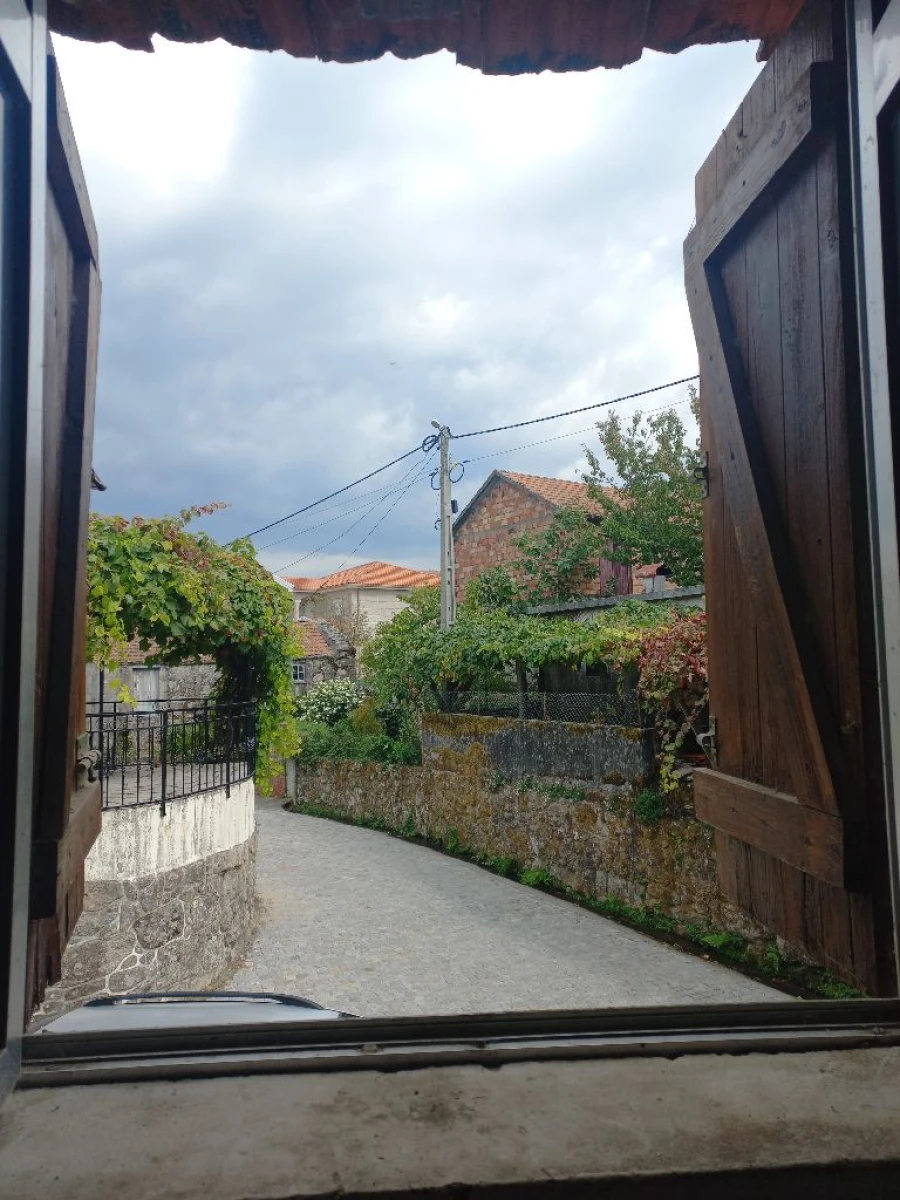 Moradia T2 para Venda em Sobreira Foto 12