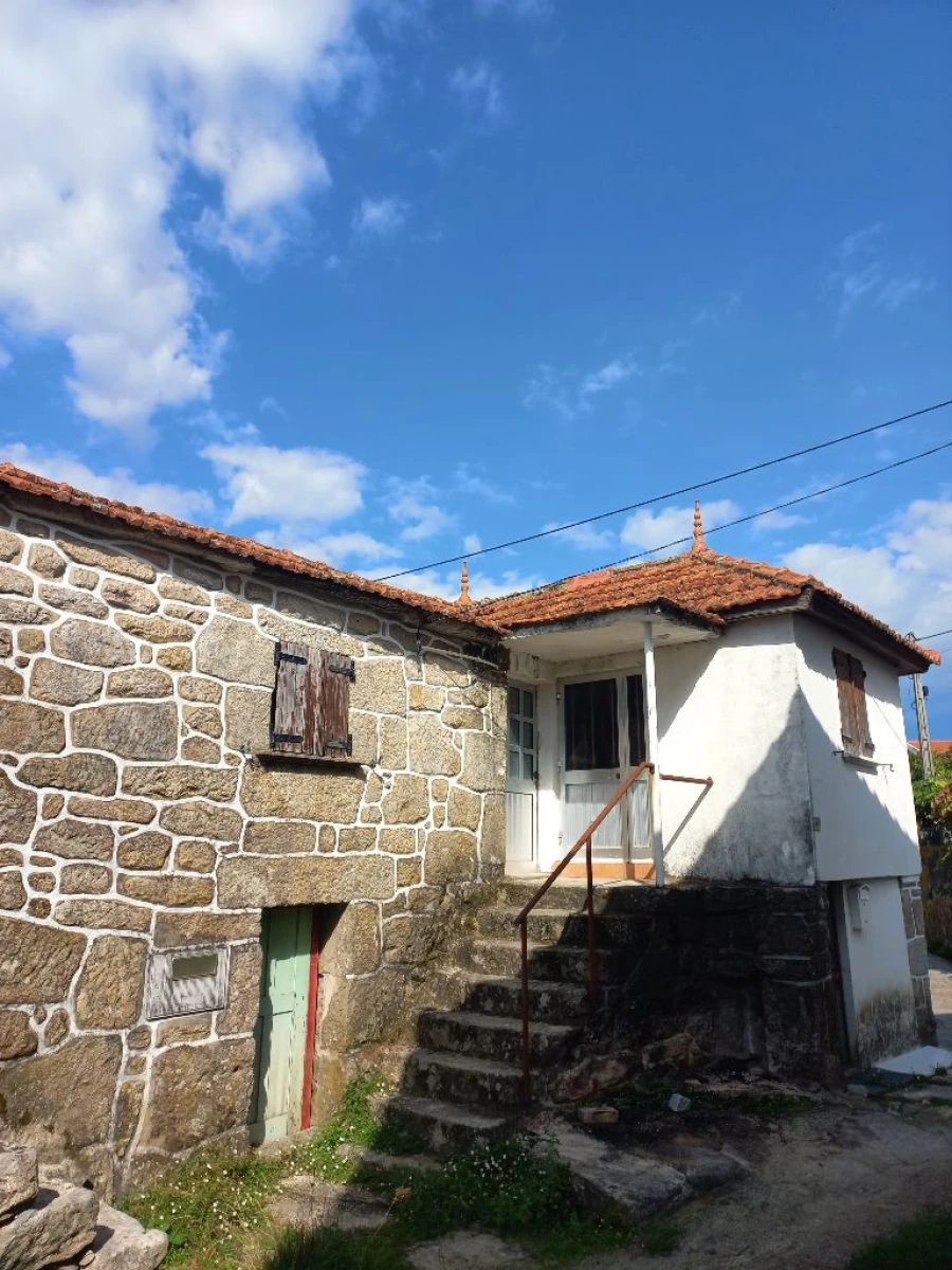 Moradia T2 para Venda em Sobreira Foto 18