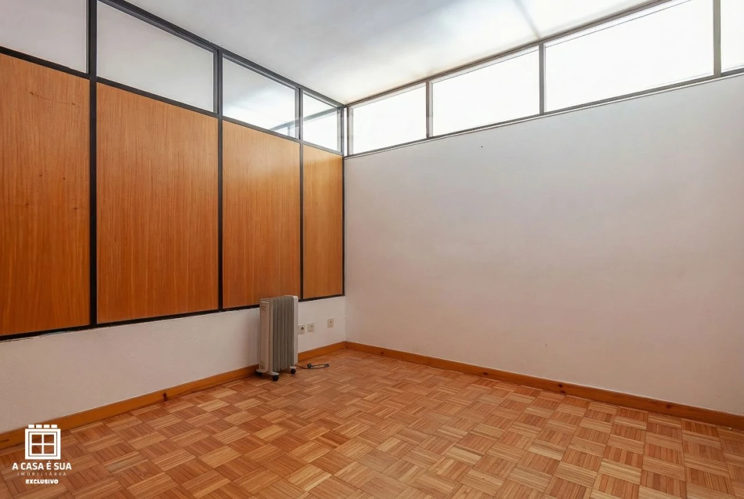 Loja para Arrendamento em Espinho Foto 21