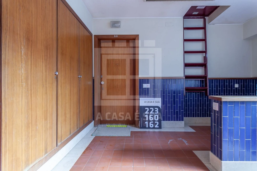 Loja para Arrendamento em Espinho Foto 17