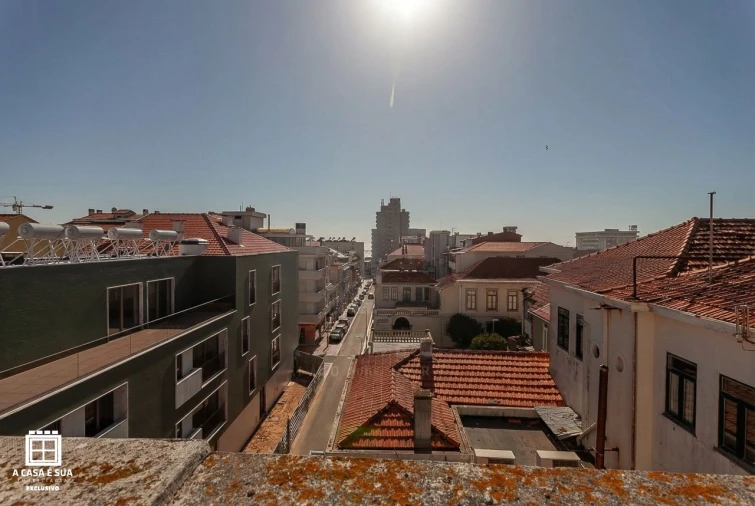 Loja para Arrendamento em Espinho Foto 5