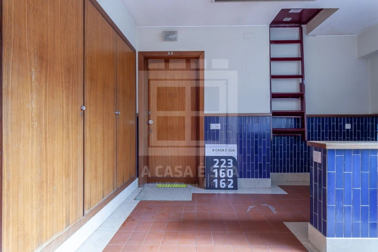 Loja para Arrendamento em Espinho Foto 17