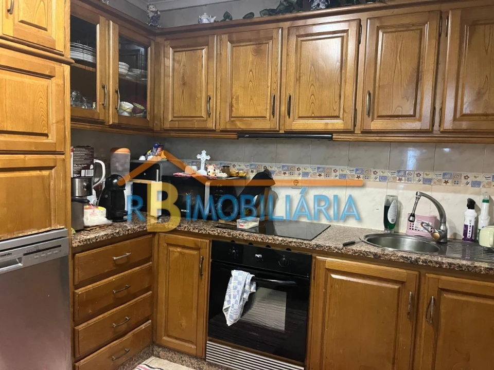 Moradia T3 para Venda em Santa Eulália Foto 5