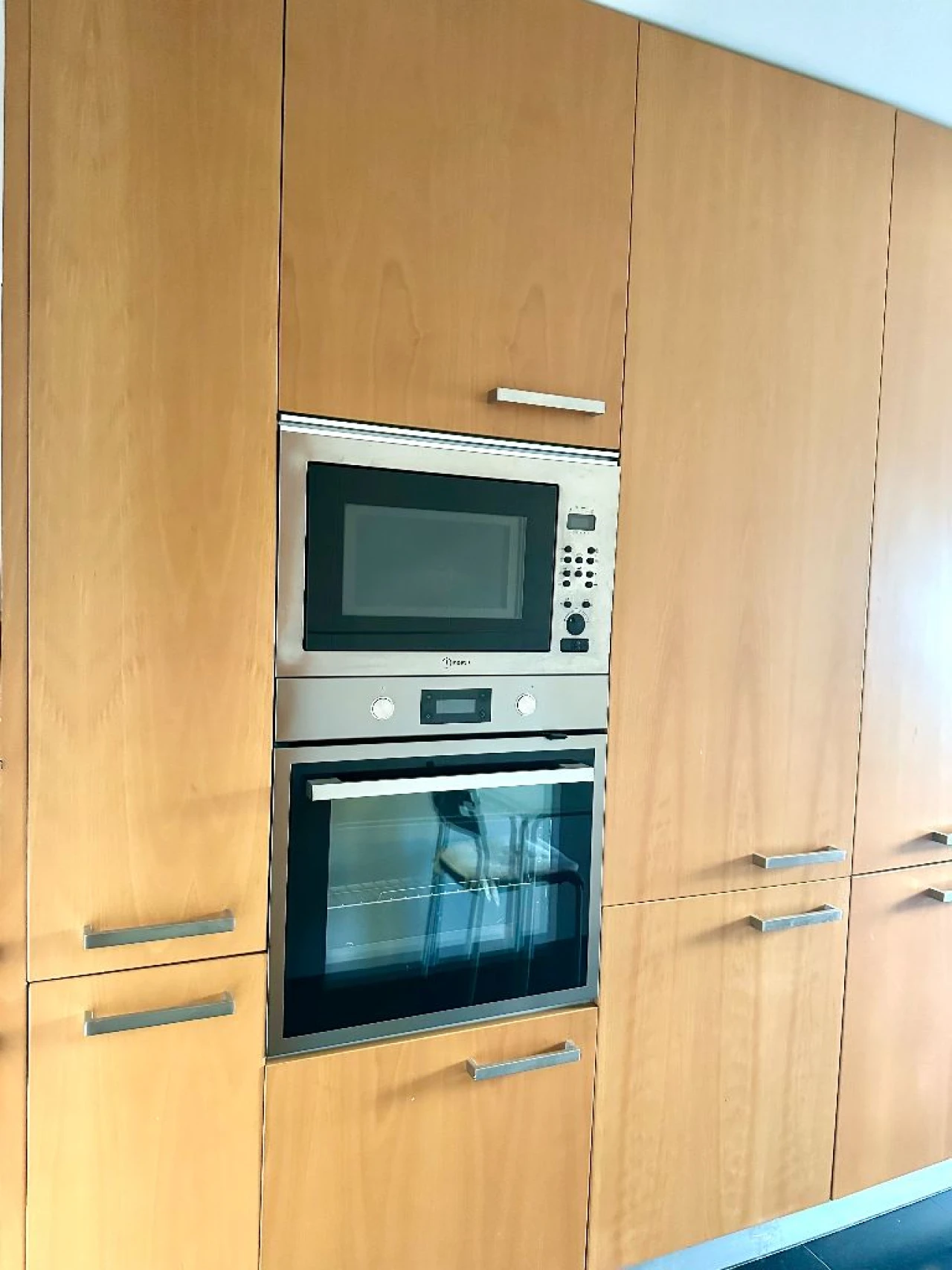 Apartamento T2 para Arrendamento em Famões Foto 5