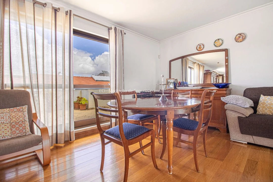 Apartamento T4 para Venda em Campo Grande Foto 9