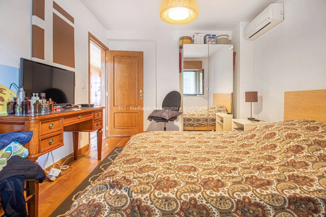Apartamento T4 para Venda em Campo Grande Foto 31