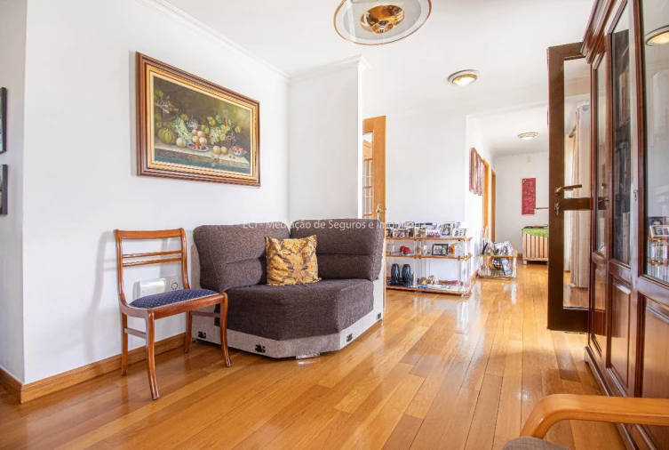 Apartamento T4 para Venda em Campo Grande Foto 25