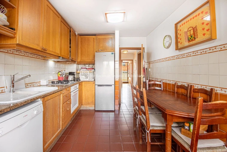 Apartamento T4 para Venda em Campo Grande Foto 12