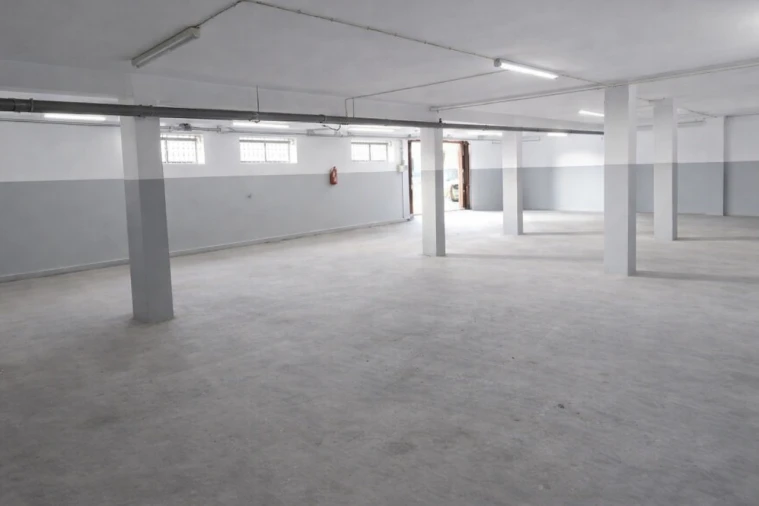 Garagem para Venda em Gaia Foto 4