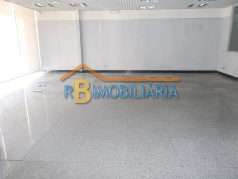 Loja para Venda em Cortegaça Foto 4