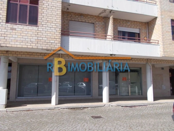 Loja para Venda em Cortegaça