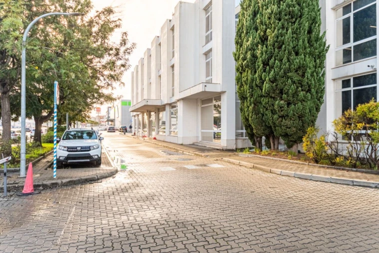 Escritório para Venda em Carnaxide Foto 4