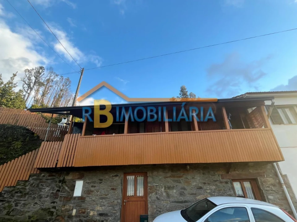 Moradia T2 para Venda em Vila Nova Foto 5