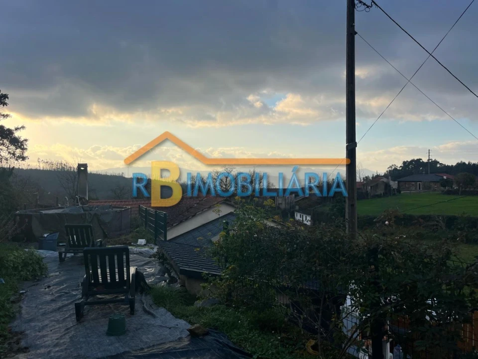 Moradia T2 para Venda em Vila Nova Foto 6