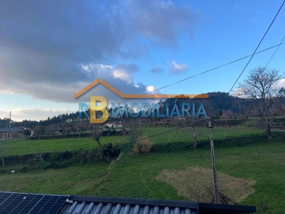 Moradia T2 para Venda em Vila Nova Foto 8