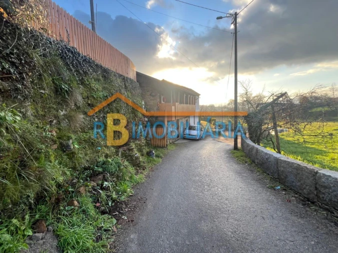 Moradia T2 para Venda em Vila Nova Foto 9