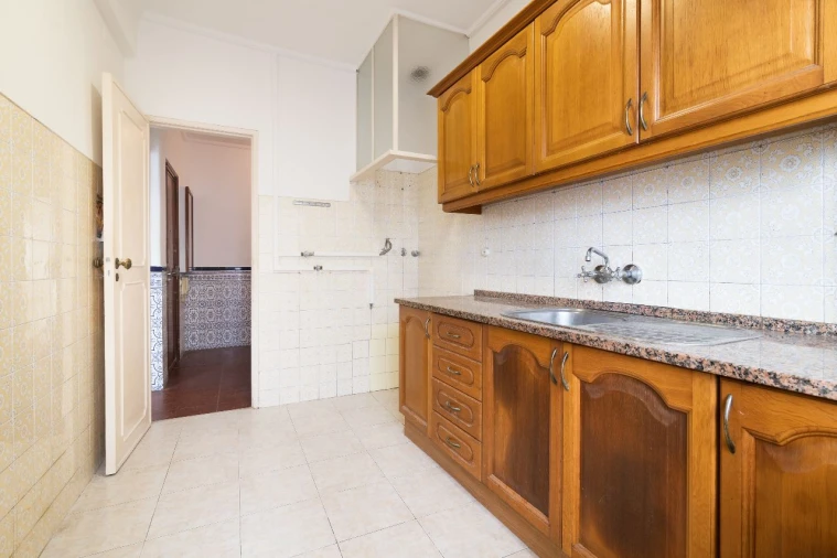 Apartamento T3 para Venda em Amadora Foto 5
