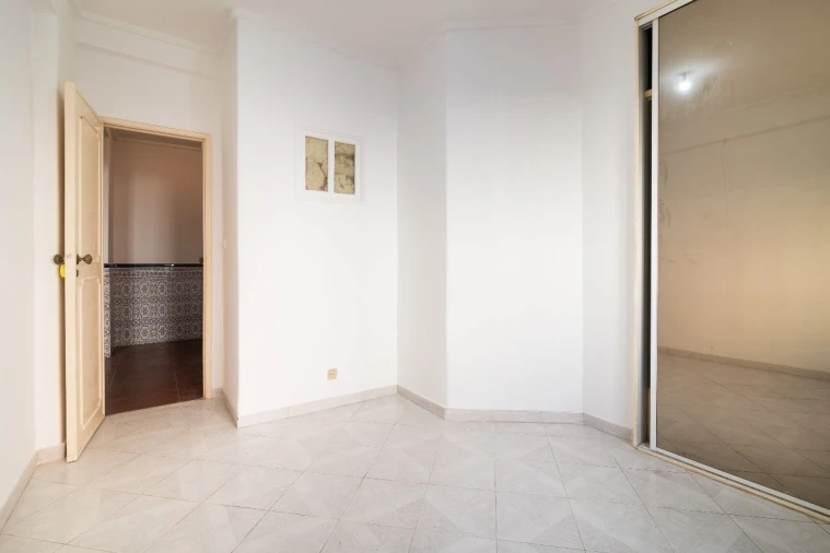 Apartamento T3 para Venda em Amadora Foto 13