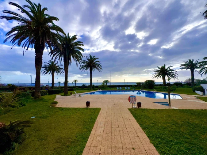 Loja para Arrendamento em São Pedro do Estoril Foto 10