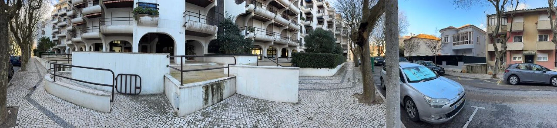 Loja para Arrendamento em São Pedro do Estoril Foto 3