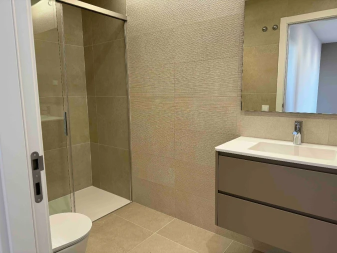 Apartamento T1 para Venda em Cova da Iria Foto 5