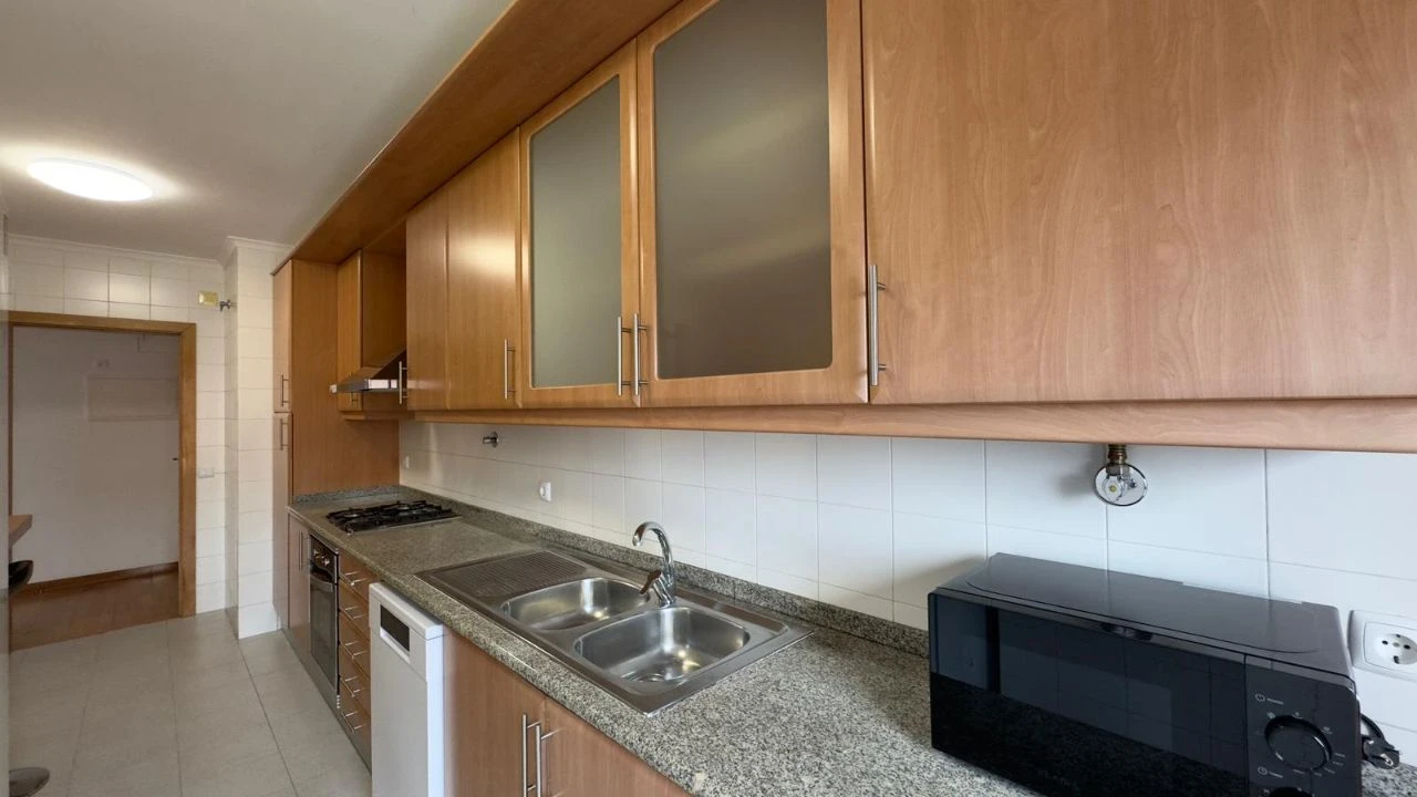 Apartamento T2 para Arrendamento em Lisboa Foto 4