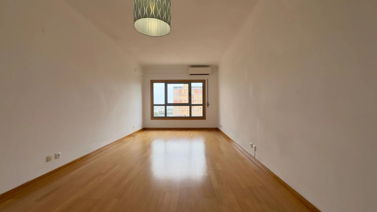 Apartamento T2 para Arrendamento em Lisboa Foto 7