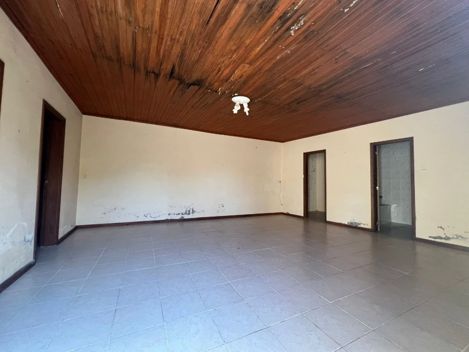 Moradia T6 para Venda em Ervilhal Foto 14