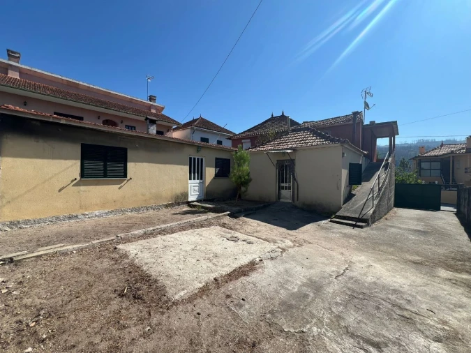 Moradia T6 para Venda em Ervilhal Foto 22