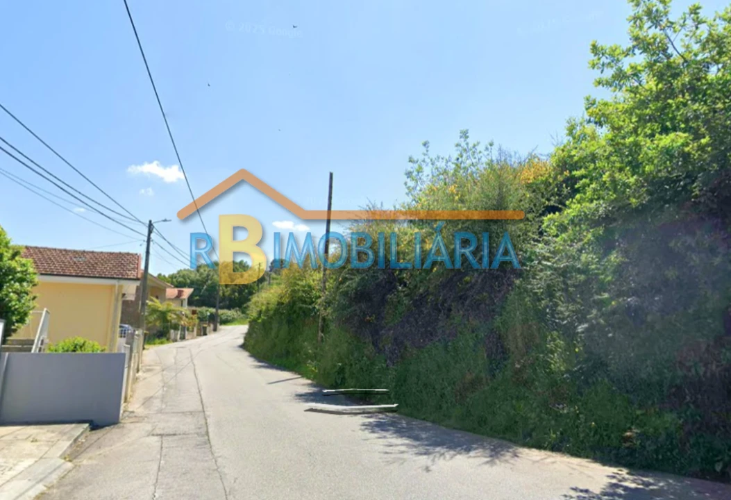 Terreno para Venda em Nogueira da Regedoura Foto 4