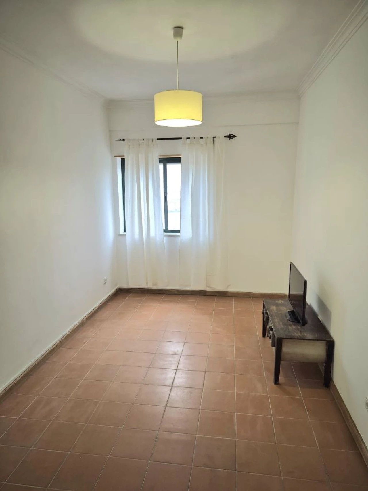 Apartamento T1 para Venda em Viseu Foto 6