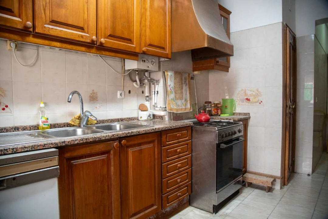 Apartamento T2 para Arrendamento em Benfica Foto 7