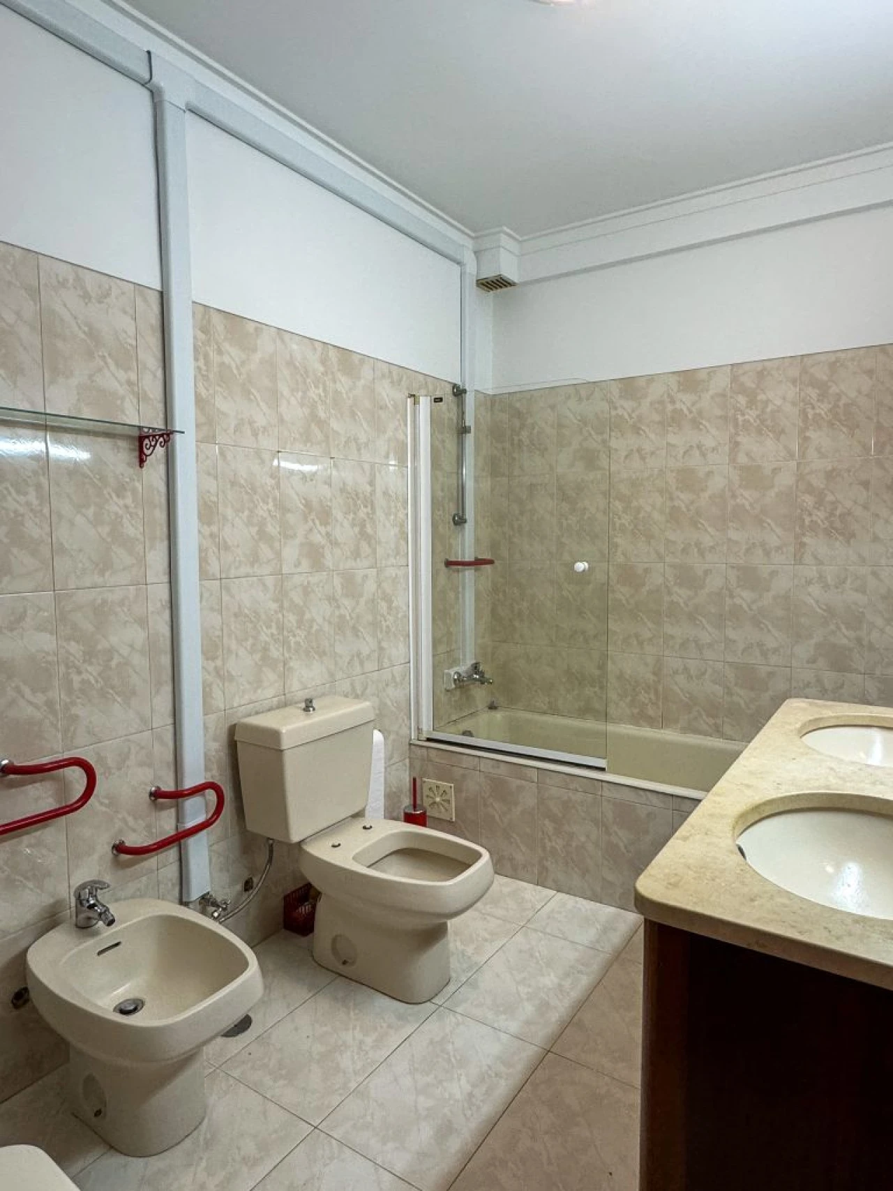 Apartamento T2 para Arrendamento em Benfica Foto 19