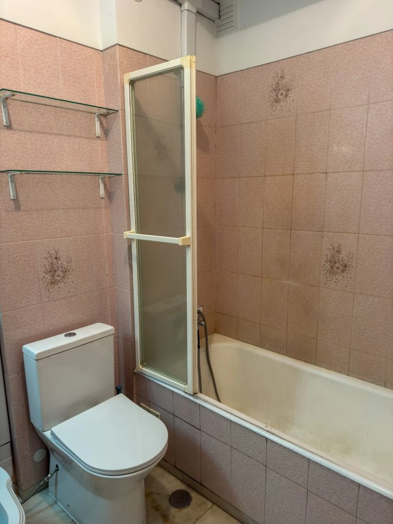 Apartamento T2 para Arrendamento em Benfica Foto 17