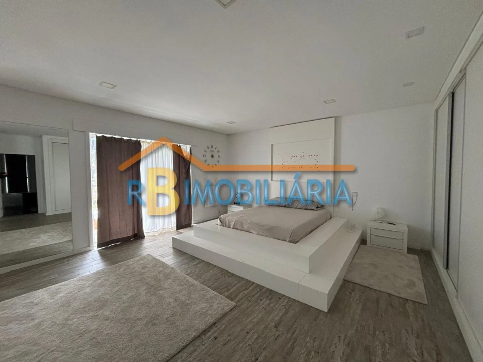 Moradia T3 para Venda em Urrô Foto 5