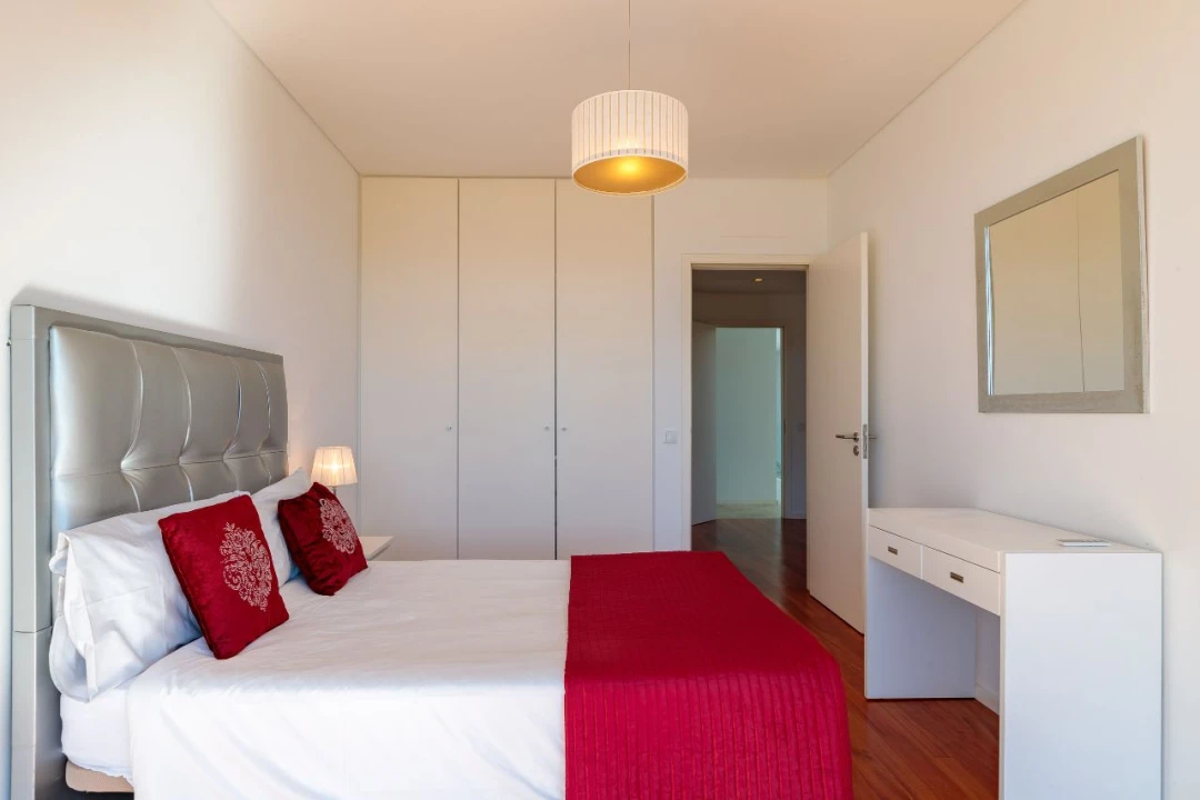 Moradia T4 para Arrendamento em Sintra Foto 3